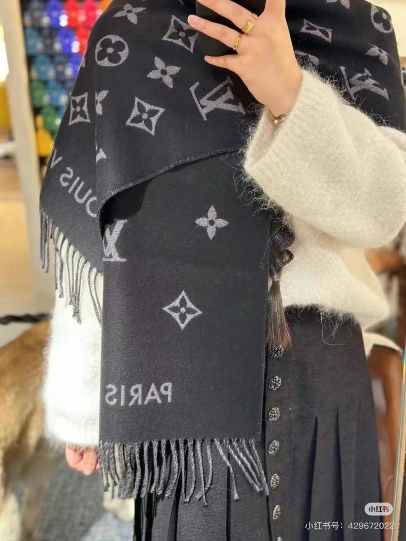 Louis Vuitton Scarf